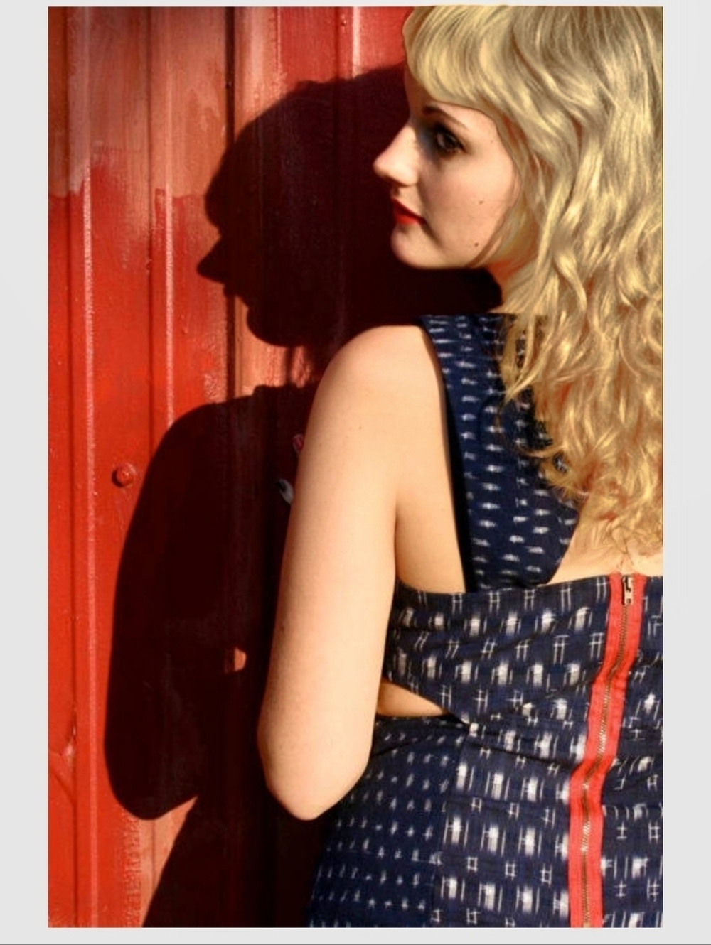 Staring at Stars Navy Cutout Dress exposed contrast back zipper Sz.4